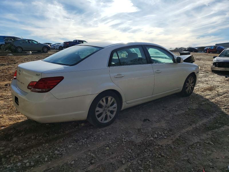 Photo 3 from auction – 2008 TOYOTA AVALON with VIN 4T1BK36B38U268280