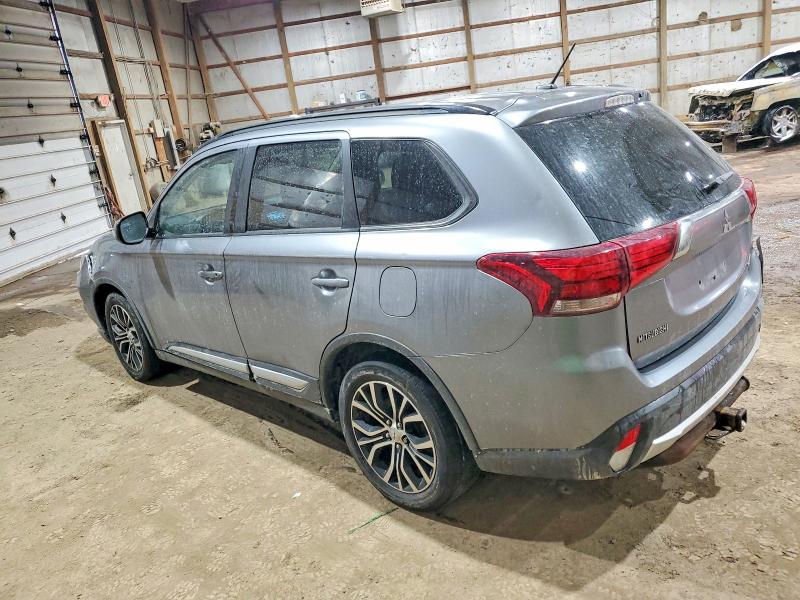 Photo 2 from auction – 2016 MITSUBISHI OUTLANDER with VIN JA4AZ3A35GZ015145