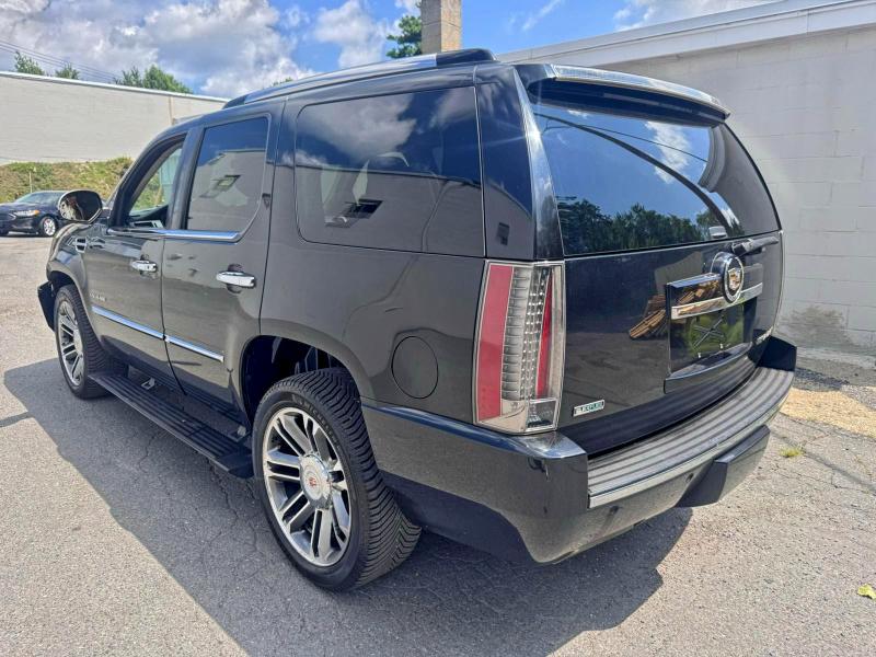 Photo 3 from auction – 2012 CADILLAC ESCALADE P with VIN 1GYS4CEF7CR220872