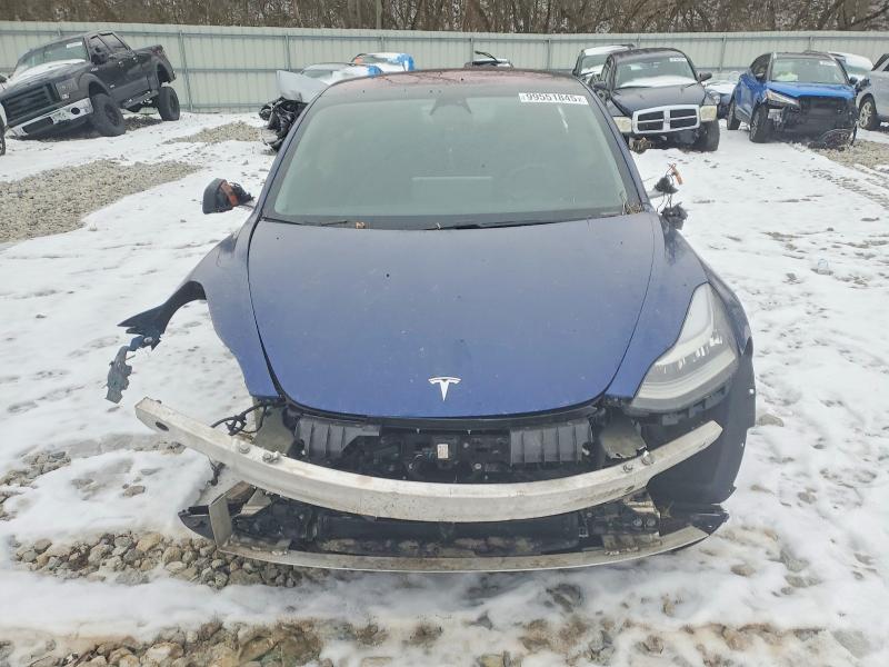 Photo 5 from auction – 2018 TESLA MODEL 3 with VIN 5YJ3E1EA5JF022617