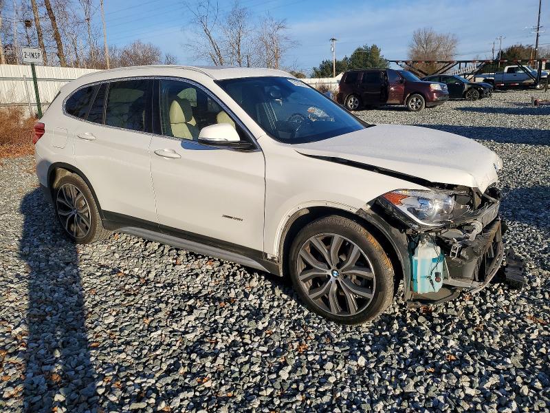 Foto 4 de la subasta – 2016 BMW X1 XDRIVE2 con VIN WBXHT3C34GP885406