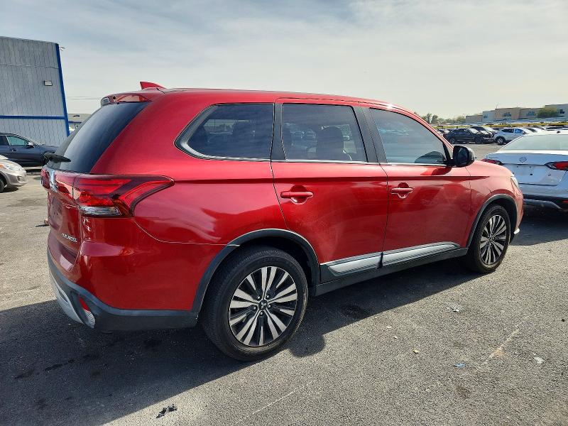 Photo 3 from auction – 2019 MITSUBISHI OUTLANDER with VIN JA4AD2A35KZ009556