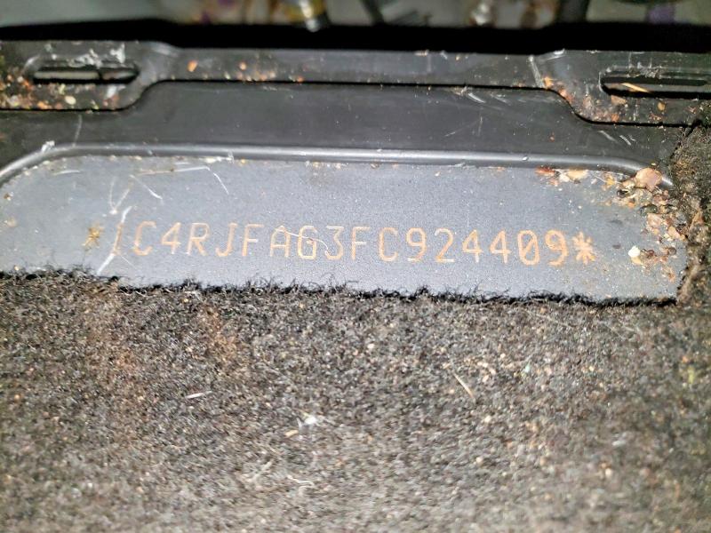 Photo 14 from auction – 2015 JEEP GRAND CHER with VIN 1C4RJFAG3FC924409