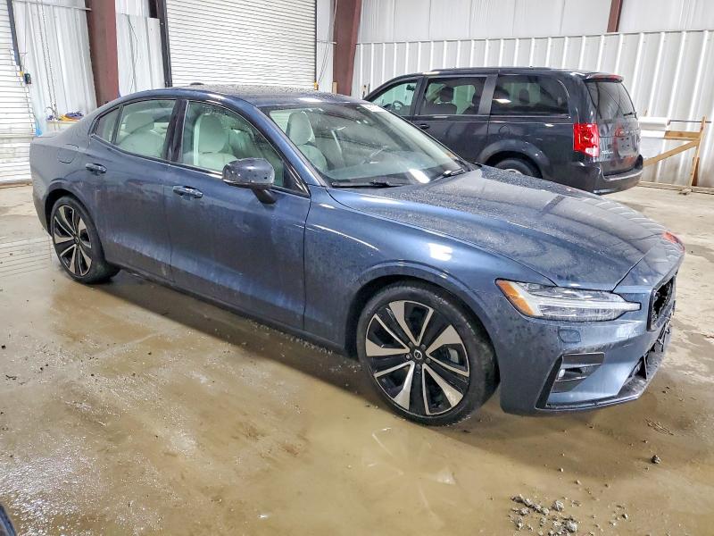 Photo 4 from auction – 2022 VOLVO S60 with VIN 7JRL12FZ2NG162529
