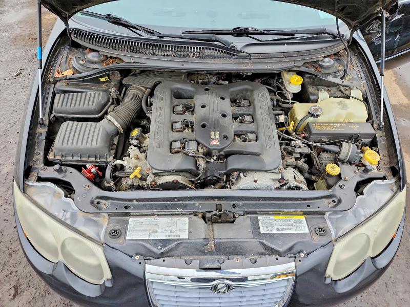 Photo 11 from auction – 2002 CHRYSLER 300M with VIN 2C3AE66G02H130375