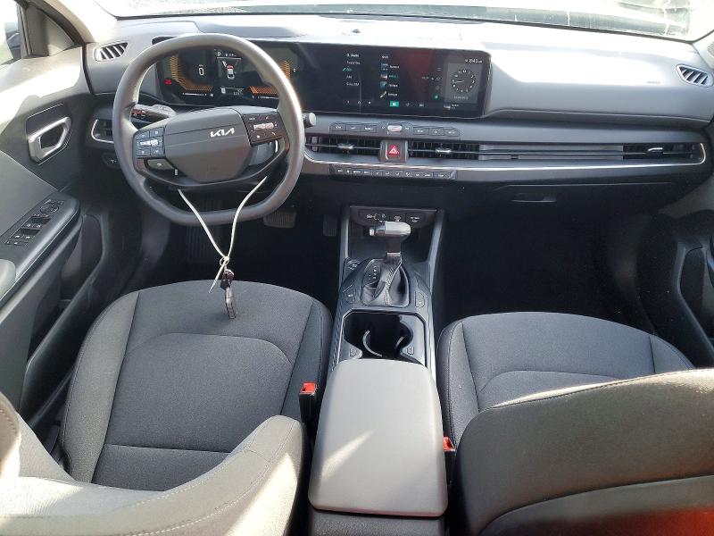 Photo 8 from auction – 2025 KIA K4 LX with VIN 3KPFT4DE8SE106656