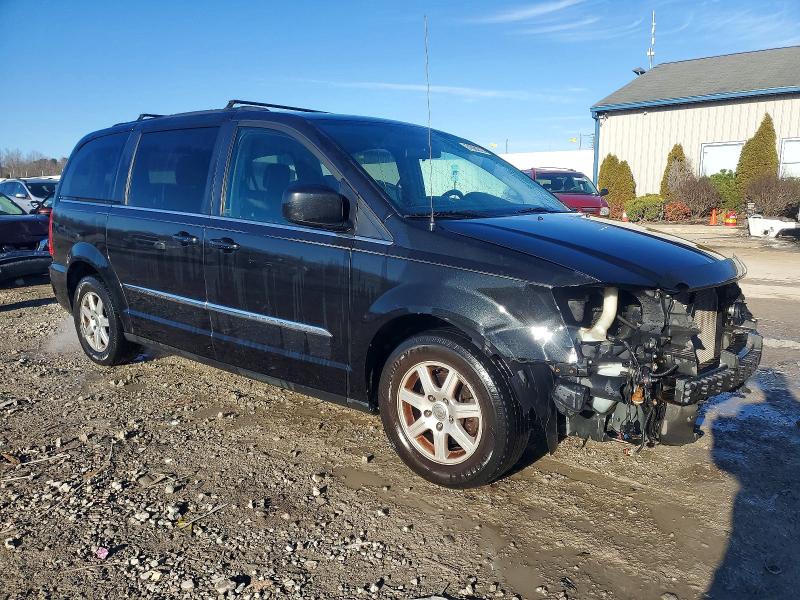 Photo 4 from auction – 2011 CHRYSLER TOWN & COUNTRY with VIN 2A4RR5DG4BR605014