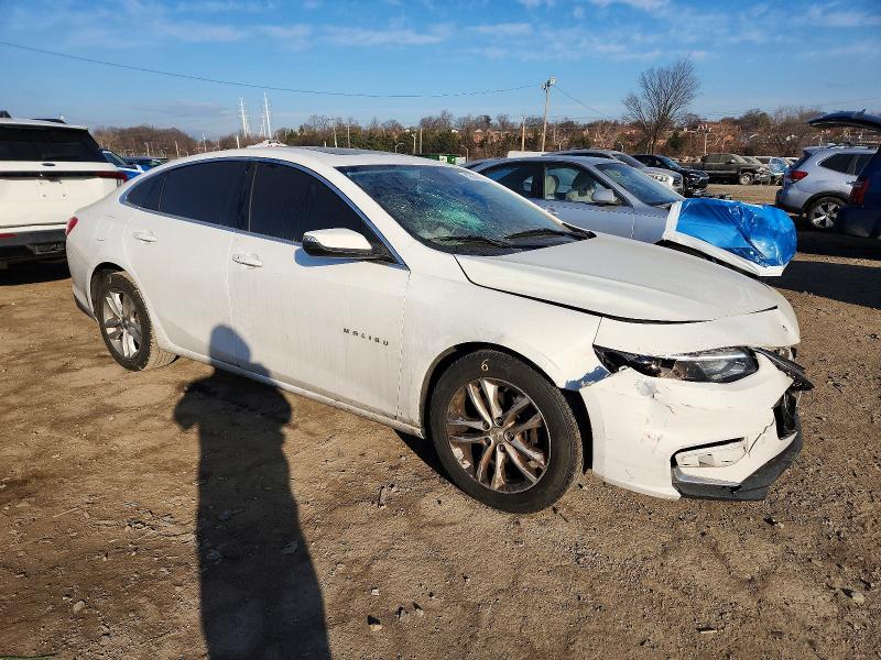 Photo 4 from auction – 2018 CHEVROLET MALIBU LT with VIN 1G1ZD5ST5JF128516