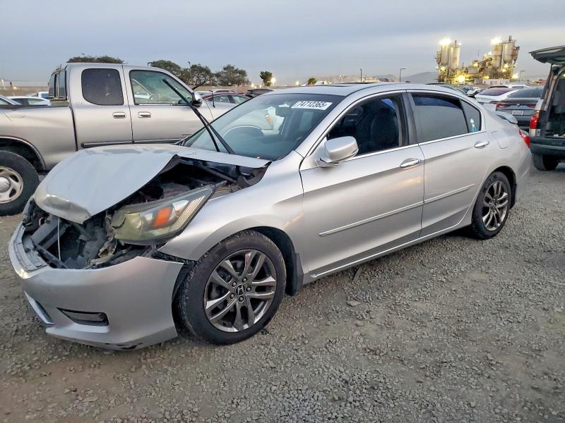 Photo 1 from auction – 2014 HONDA ACCORD EXL with VIN 1HGCR3F85EA019874