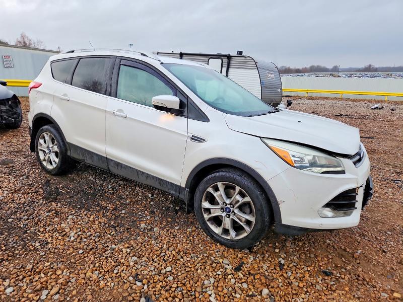 Photo 4 from auction – 2016 FORD ESCAPE TIT with VIN 1FMCU9J91GUB59062
