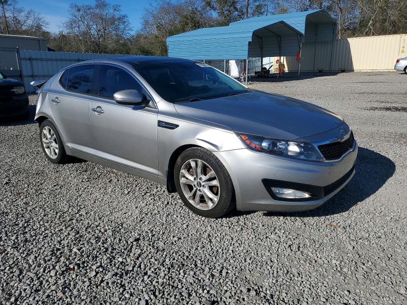 Photo 4 from auction – 2011 KIA OPTIMA with VIN KNAGN4A71B5118502