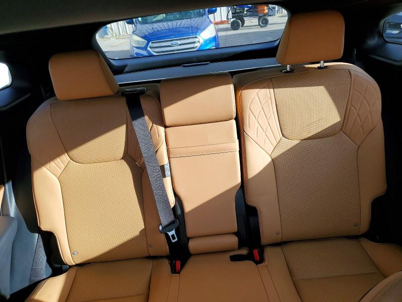 Photo 10 from auction – 2025 LEXUS RX with VIN JTJCHMAA2S2026088