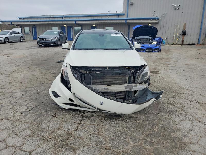 Photo 5 from auction – 2014 MERCEDES-BENZ CLA 250 with VIN WDDSJ4EB2EN159836