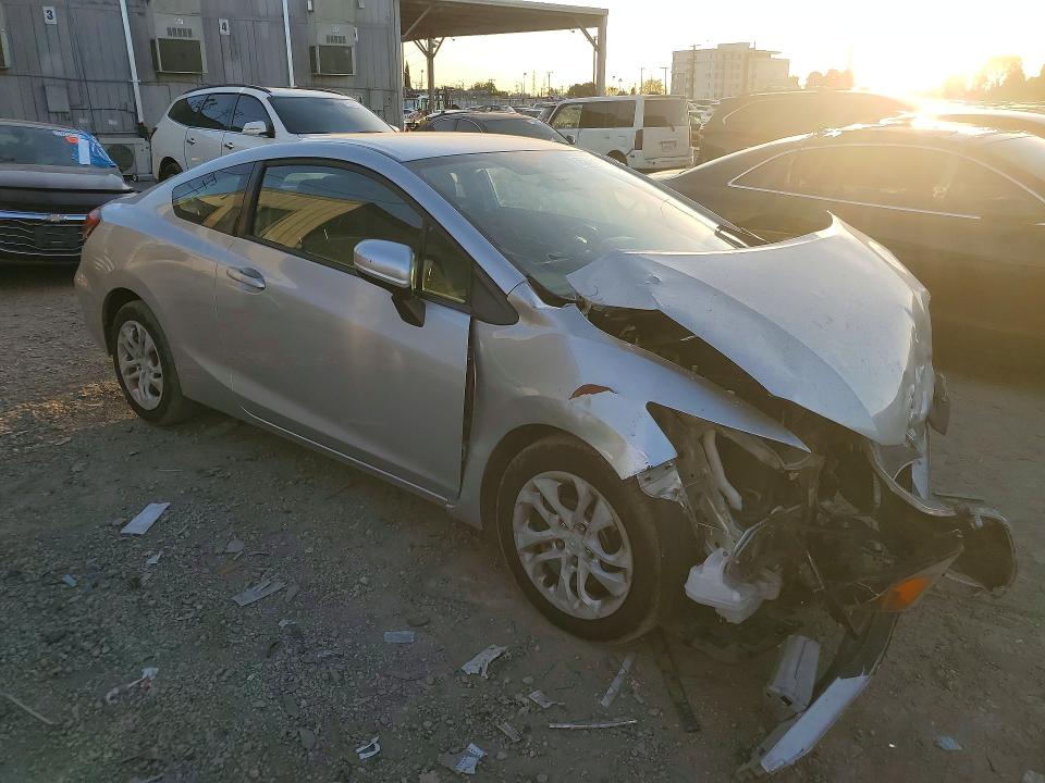 Photo 4 from auction – 2015 HONDA CIVIC with VIN 2HGFG3B50FH503310