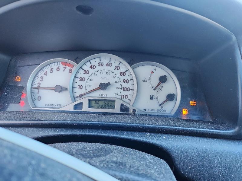 Photo 9 from auction – 2005 TOYOTA COROLLA CE with VIN 2T1BR32E25C453686