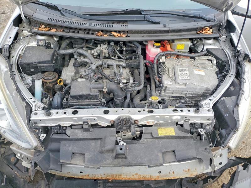 Photo 11 from auction – 2015 TOYOTA PRIUS C with VIN JTDKDTB33F1580028