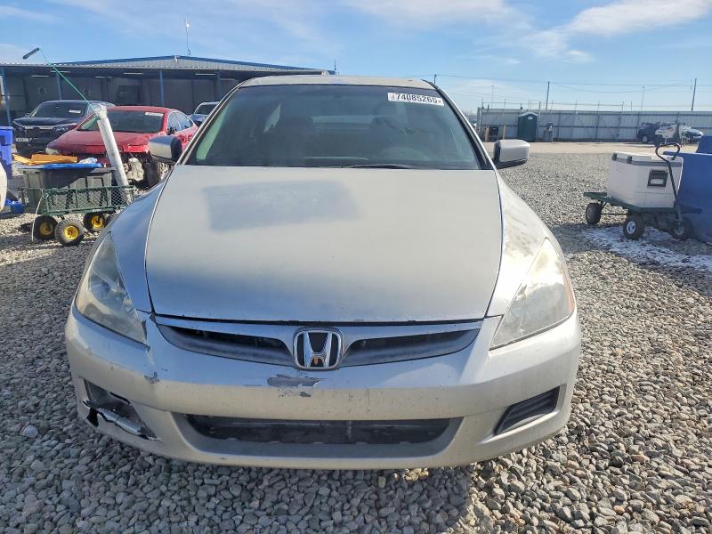 Photo 5 from auction – 2006 HONDA ACCORD with VIN 1HGCM66806A012347