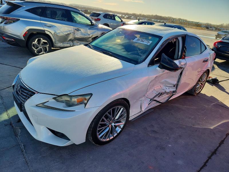 LEXUS IS 2014 with VIN JTHBF1D27E5028184 - Photo from auction