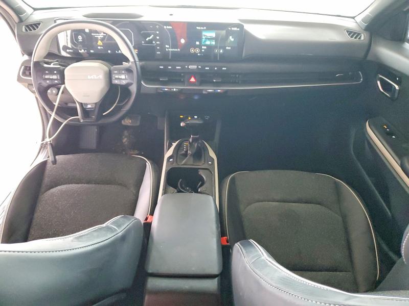 Photo 8 from auction – 2025 KIA K4 GT LINE with VIN 3KPFW4DE2SE050995