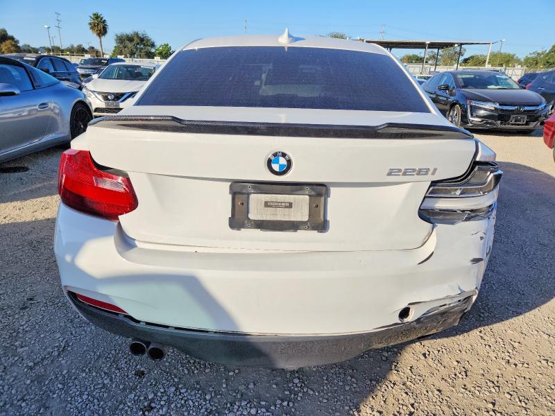 Photo 6 from auction – 2015 BMW 228 with VIN WBA1F9C53FVW98465