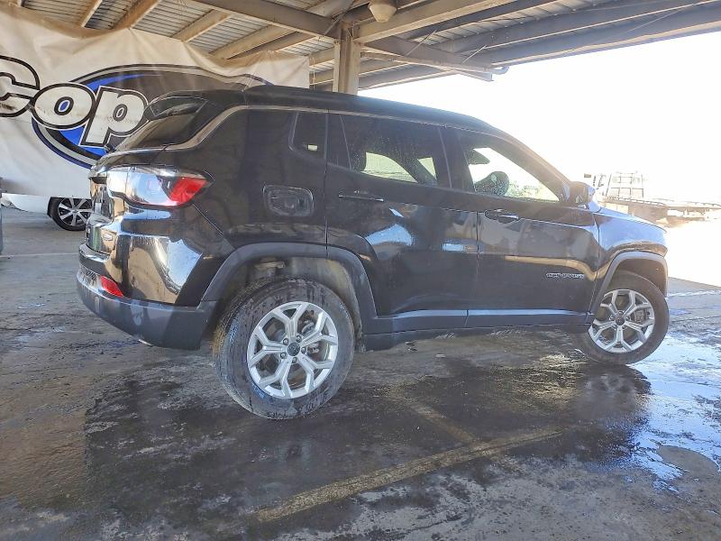 Photo 3 from auction – 2025 JEEP COMPASS with VIN 3C4NJDBN2ST546906