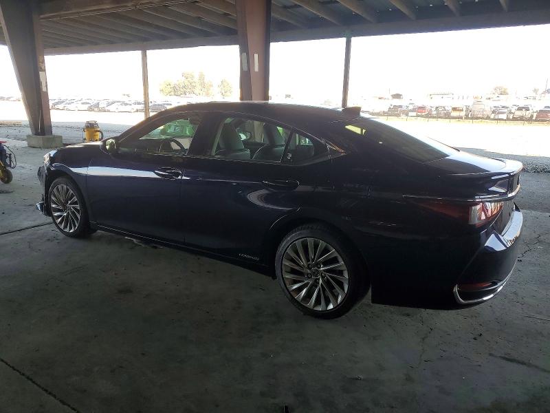 Photo 2 from auction – 2019 LEXUS ES 300H with VIN JTHB21B15K2025710