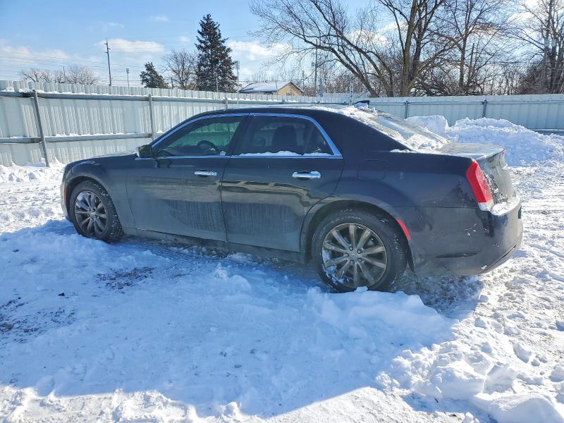 Photo 2 from auction – 2016 CHRYSLER 300C with VIN 2C3CCAKG3GH314126