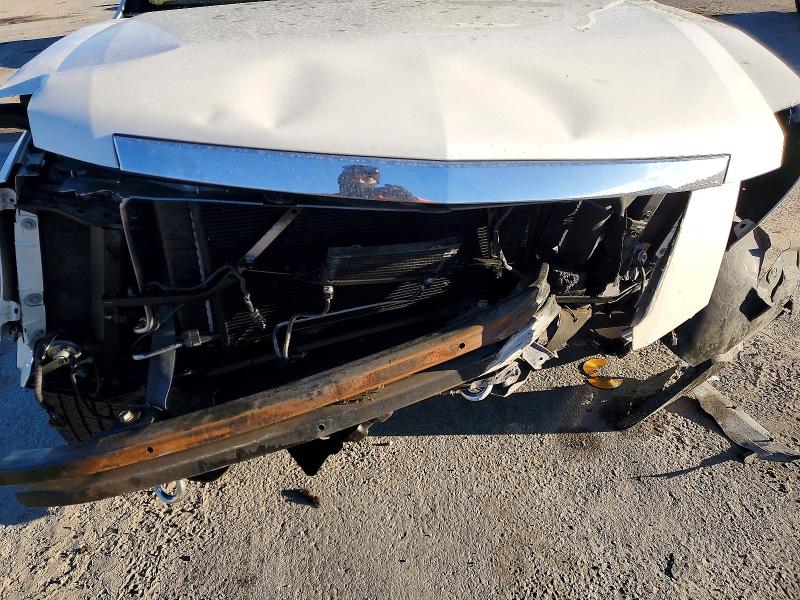 Снимка 12 от търг – 2011 CADILLAC ESCALADE L с VIN 1GYS4BEFXBR162605