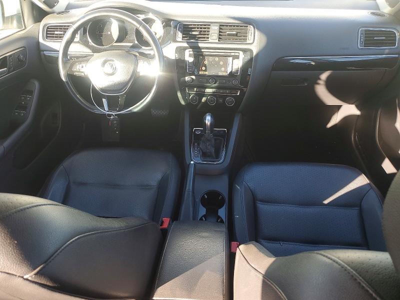 Photo 8 from auction – 2015 VOLKSWAGEN JETTA with VIN 3VWLA7AJ9FM223439