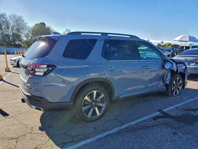 Photo 3 from auction – 2025 HONDA PILOT with VIN 5FNYG2H7XSB044328