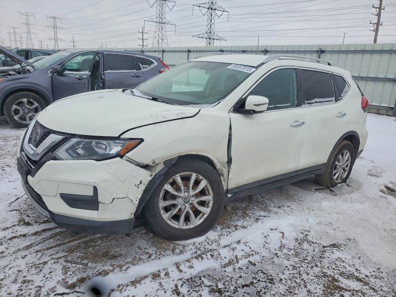 NISSAN ROGUE SV 2017 with VIN 5N1AT2MV4HC844528 - Photo from auction