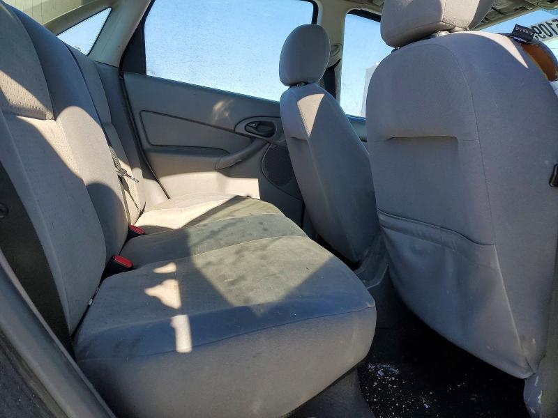 Photo 10 from auction – 2004 FORD FOCUS ZTS with VIN 1FAHP38Z74W121992
