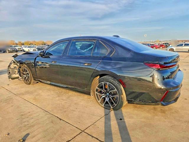 Photo 2 from auction – 2023 BMW I7 XDRIVE6 with VIN WBY53EJ05PCN81690