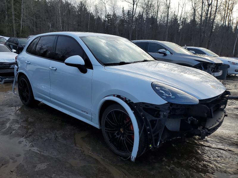Photo 4 from auction – 2016 PORSCHE CAYENNE GT with VIN WP1AD2A26GLA71926