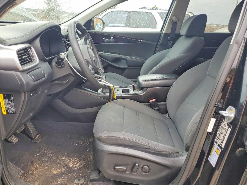 Photo 7 from auction – 2017 KIA SORENTO LX with VIN 5XYPG4A35HG219925