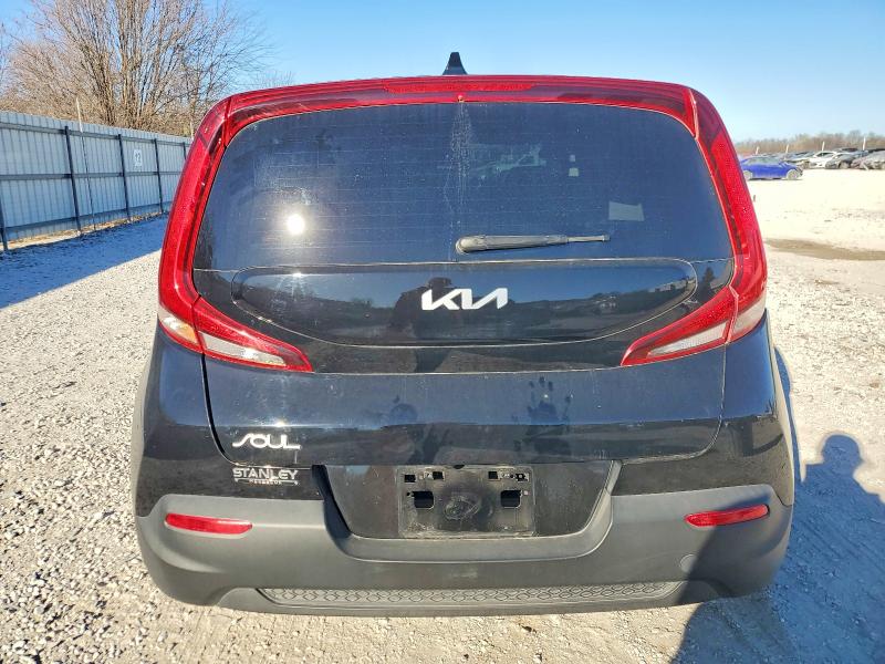 Photo 6 from auction – 2022 KIA SOUL LX with VIN KNDJ23AU6N7183744