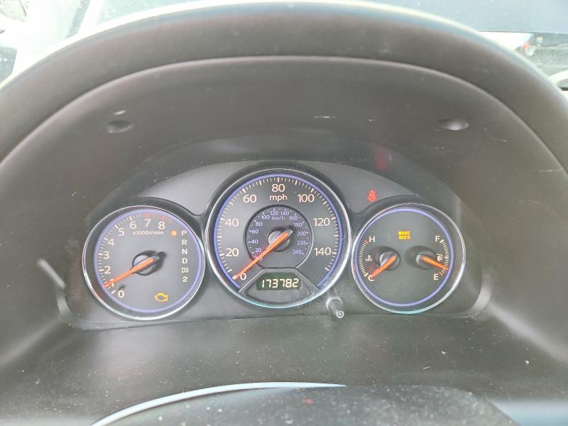 Photo 9 from auction – 2004 HONDA CIVIC with VIN 2HGES26824H643722