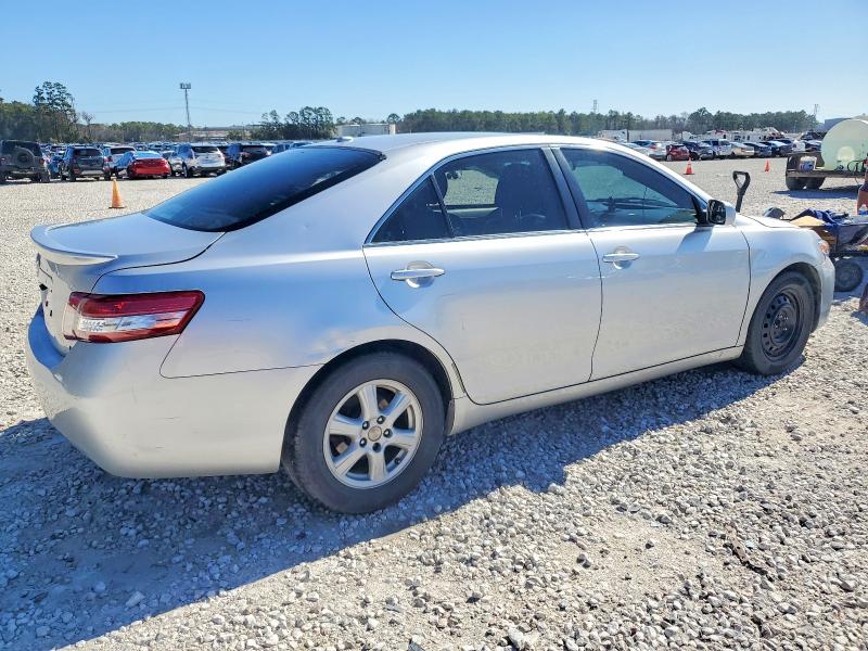 Photo 3 from auction – 2010 TOYOTA CAMRY BASE with VIN 4T4BF3EK1AR027979