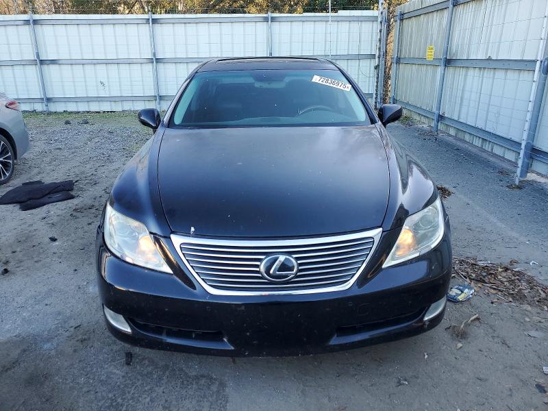 Photo 5 from auction – 2007 LEXUS LS 460L with VIN JTHGL46F675019852