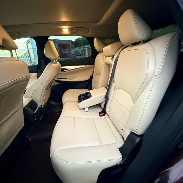 Photo 6 from auction – 2020 INFINITI QX50 with VIN 3PCAJ5M32LF101467