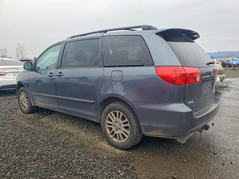 Photo 2 from auction – 2010 TOYOTA SIENNA LE with VIN 5TDJK4CC8AS030583