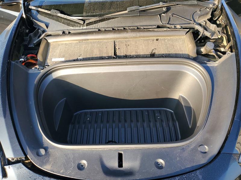 Photo 11 from auction – 2023 TESLA MODEL Y with VIN 7SAYGDEE2PF748354