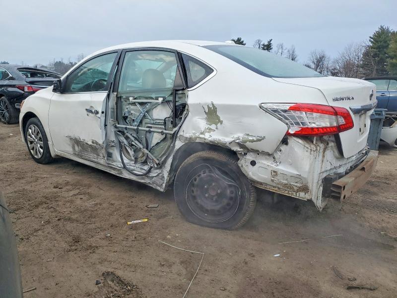 Photo 2 from auction – 2015 NISSAN SENTRA S with VIN 3N1AB7AP1FL682226