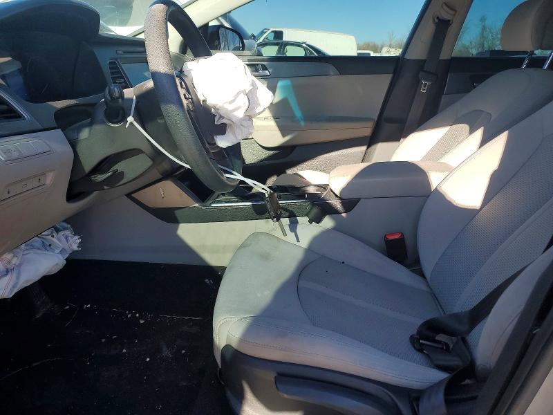 Photo 7 from auction – 2017 HYUNDAI SONATA with VIN 5NPE24AA0HH463740