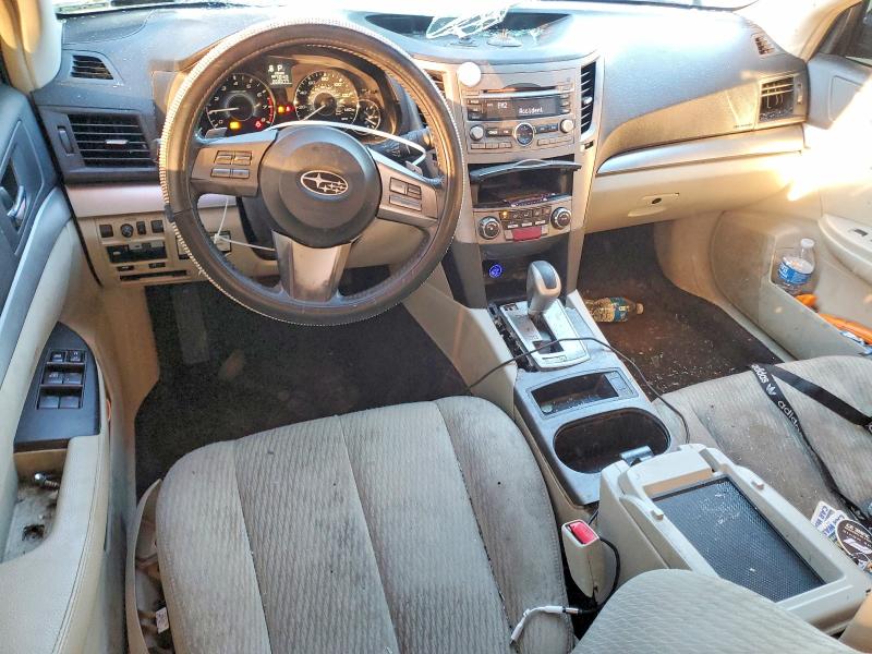 Photo 8 from auction – 2010 SUBARU LEGACY 2.5 with VIN 4S3BMCB67A3212927