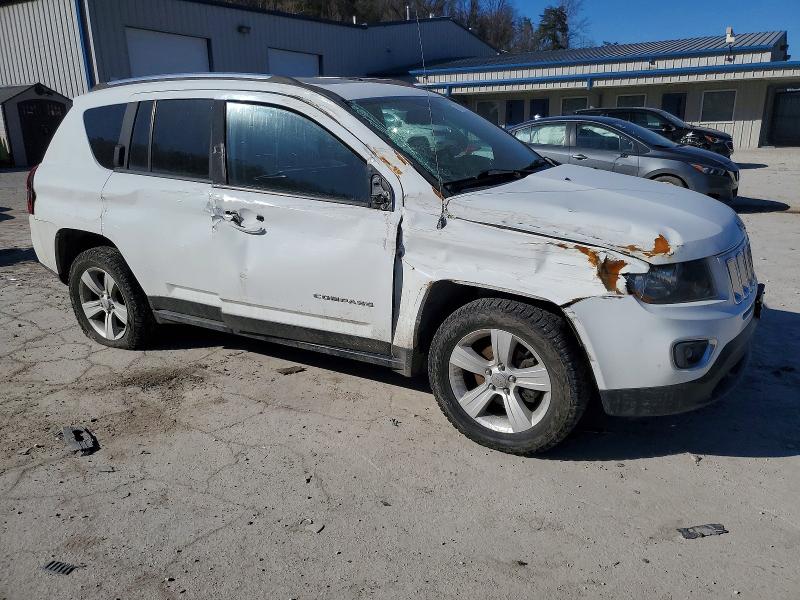 Photo 3 from auction – 2015 JEEP COMPASS with VIN 1C4NJDEB2FD366452