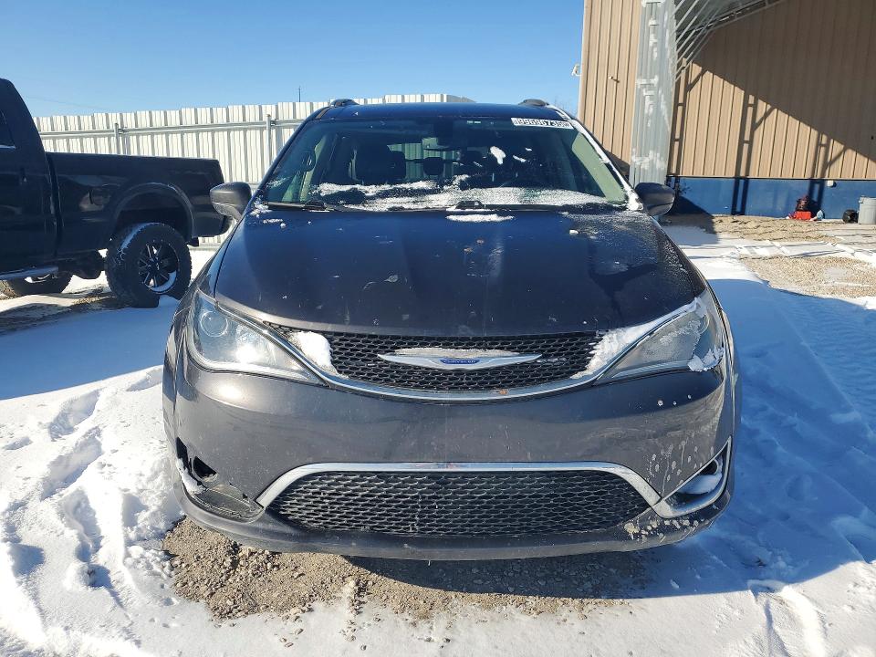 Photo 5 from auction – 2020 CHRYSLER PACIFICA T with VIN 2C4RC1BG7LR176357