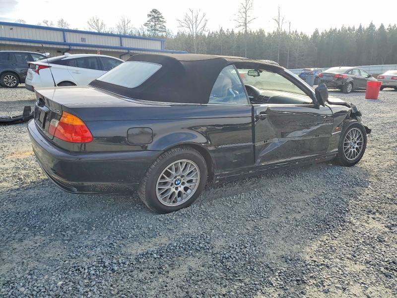 Photo 3 from auction – 2003 BMW 325 CI with VIN WBABS33413PG90646