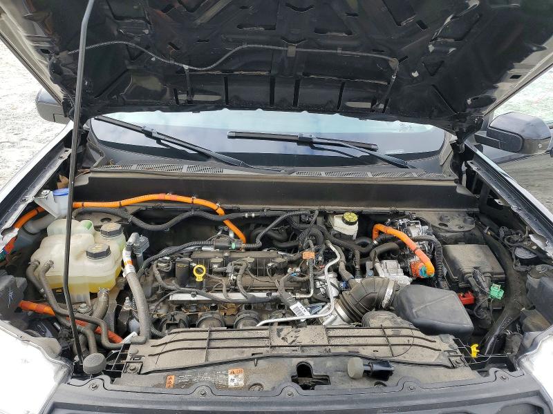 Photo 11 from auction – 2022 FORD MAVERICK X with VIN 3FTTW8E33NRA32493