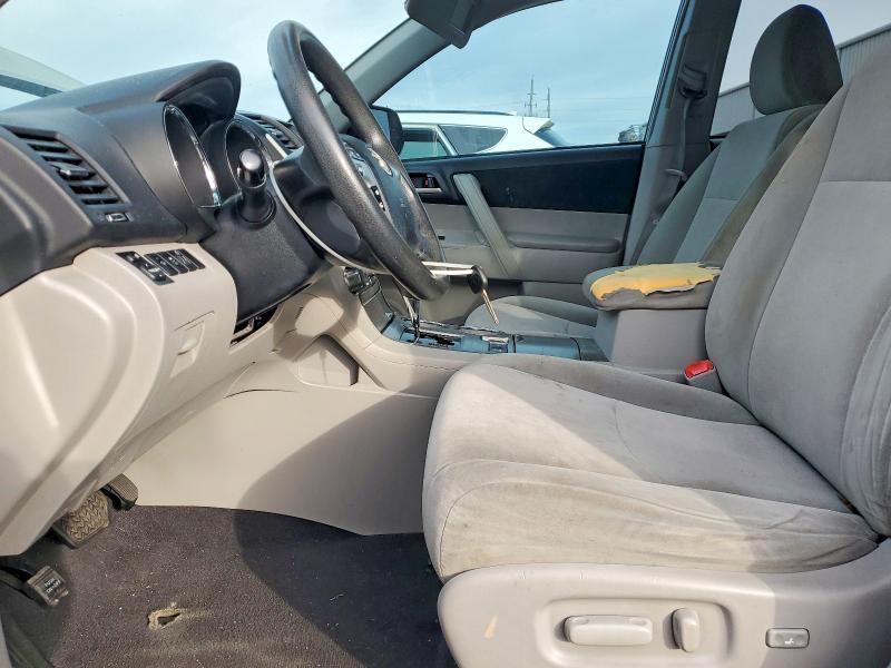 Photo 7 from auction – 2012 TOYOTA HIGHLANDER with VIN 5TDBK3EH7CS123086